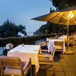 Portofino Deluxe Family Suite - Balcony, Sea View, Private Hotel Beach